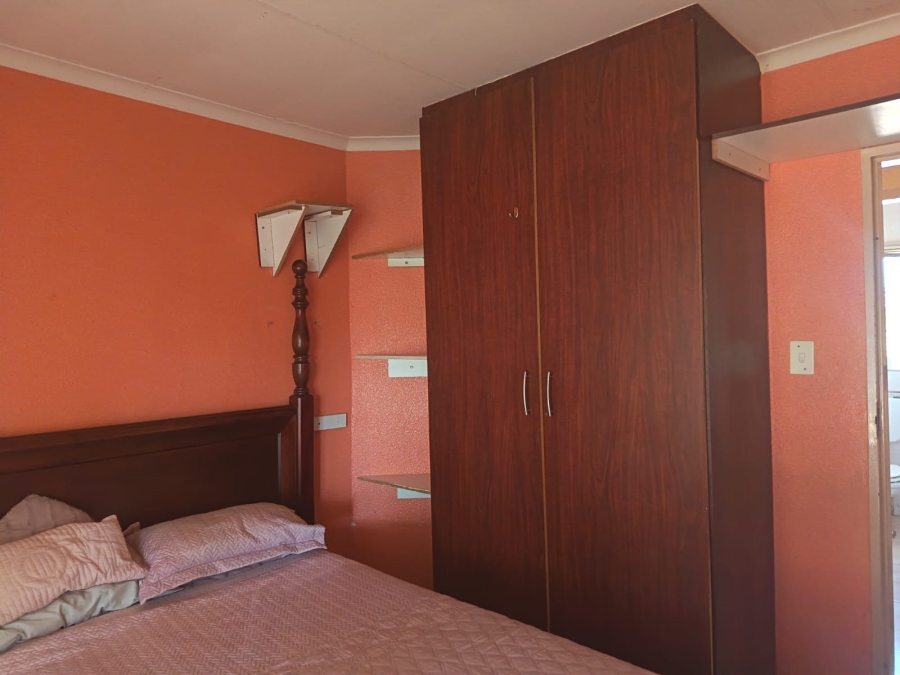 3 Bedroom Property for Sale in Geelhoutpark North West